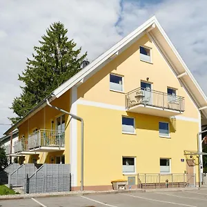 Homebound I - Contactless Check-in Appart hôtel